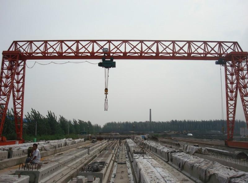 中鐵建設(shè)采購(gòu)MH型花架門(mén)式起重機(jī)